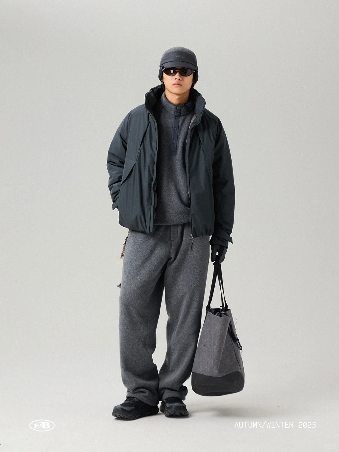 龙鳞 | 工装与功能性并存的羽绒