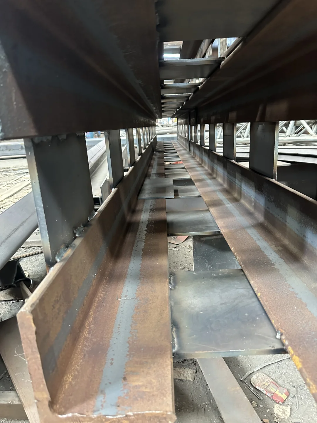 【?乐从钢铁世界隐藏大佬！格构柱加工就找他