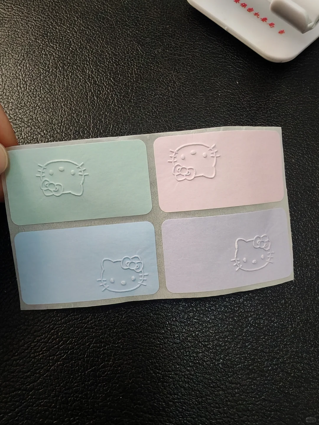 我也拥有kitty压花器了嘿嘿嘿