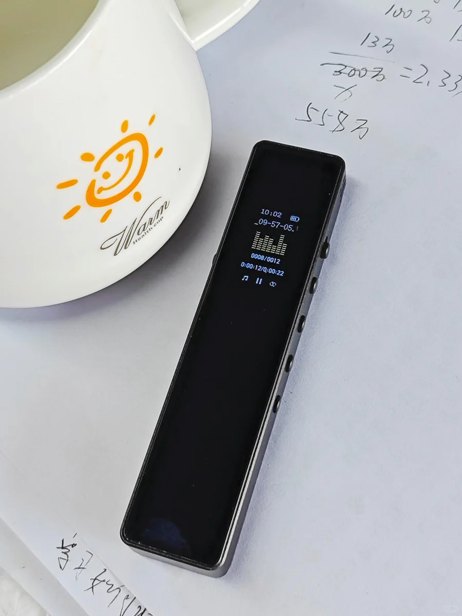 对不起了同事!这录音笔我先用了