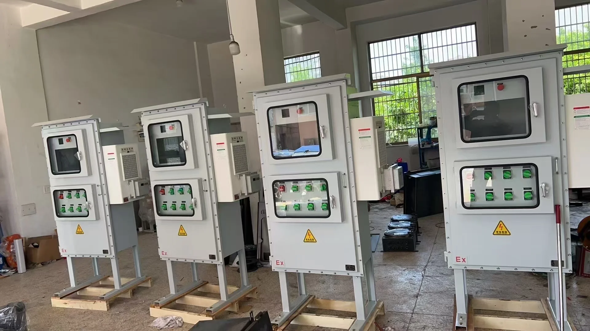防爆电箱
