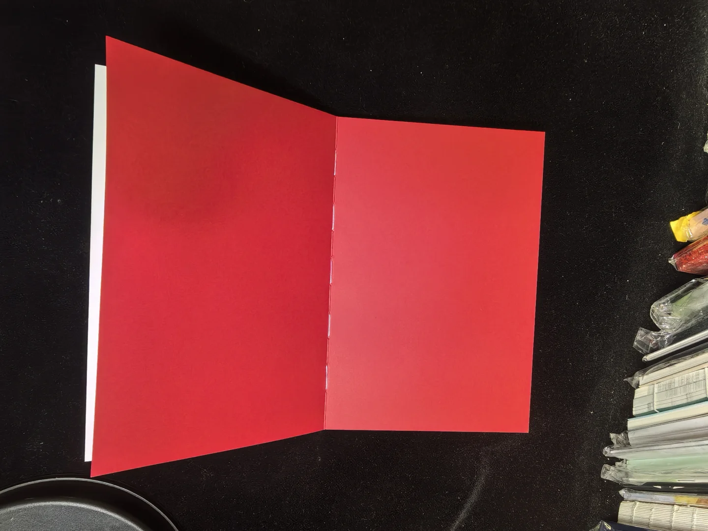 少量自印同人本/锁线裸脊精装/