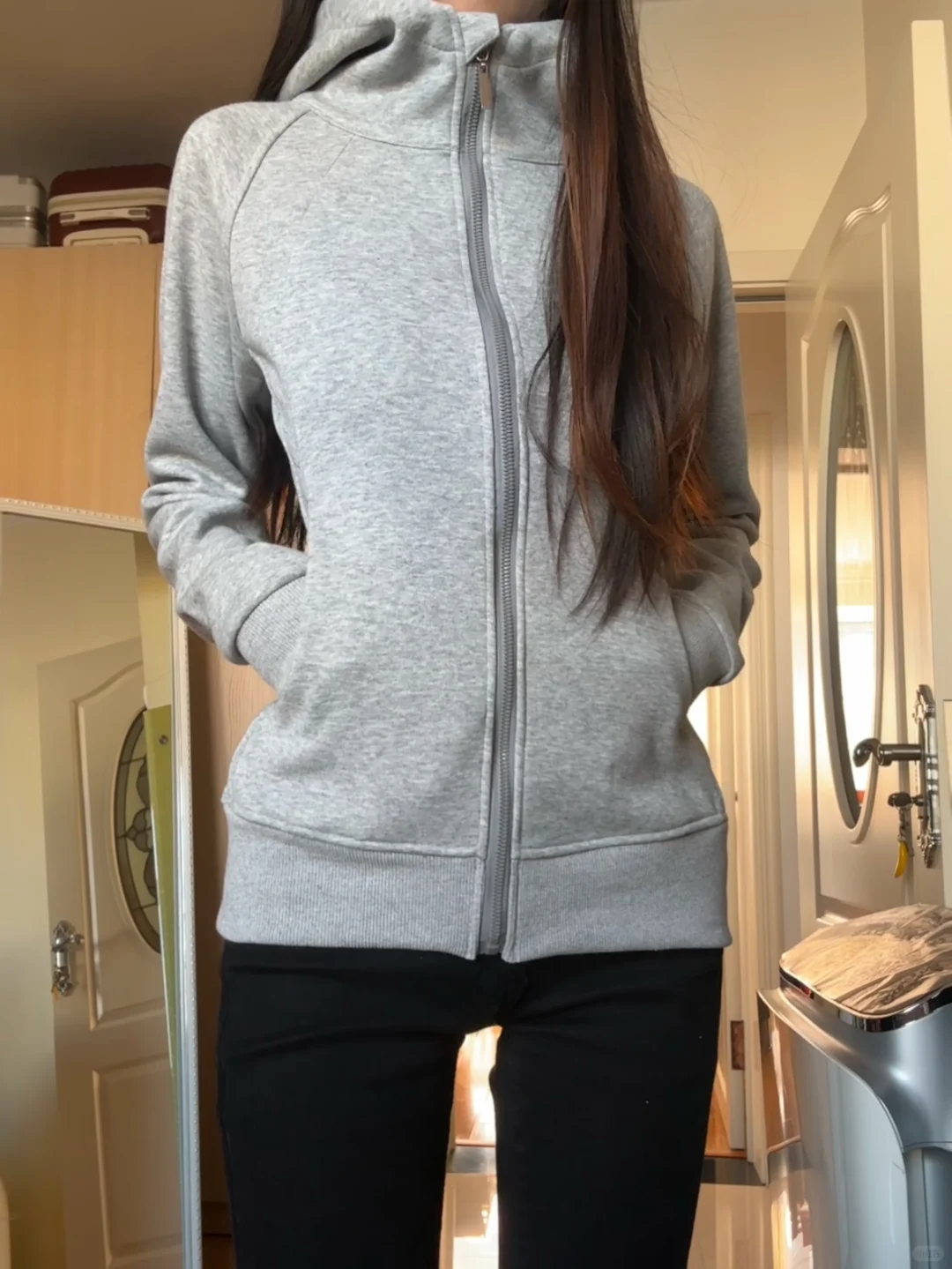 79r修身连帽卫衣