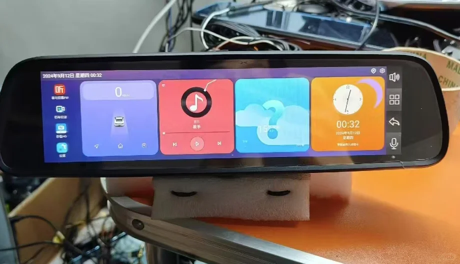 140元的智能后视镜，自带行车记录仪和导航