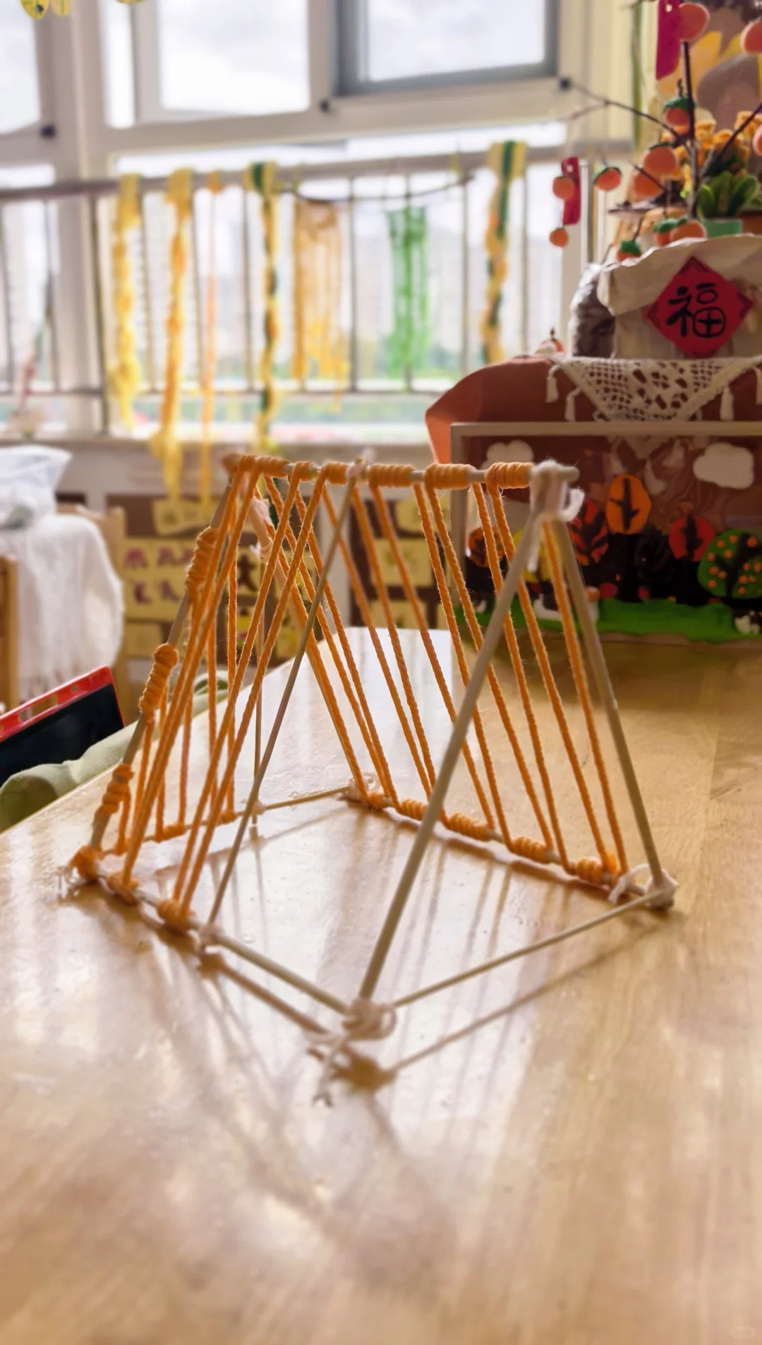 幼儿园秋天环创/毛线创意手工编织帐篷⛺