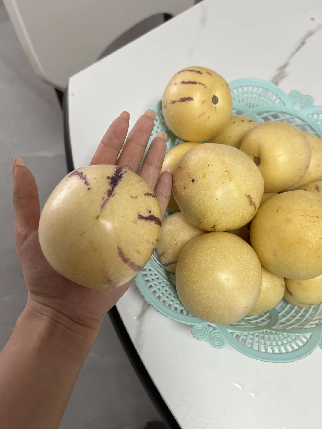 有人能救救这个被时代抛弃的水果吗????