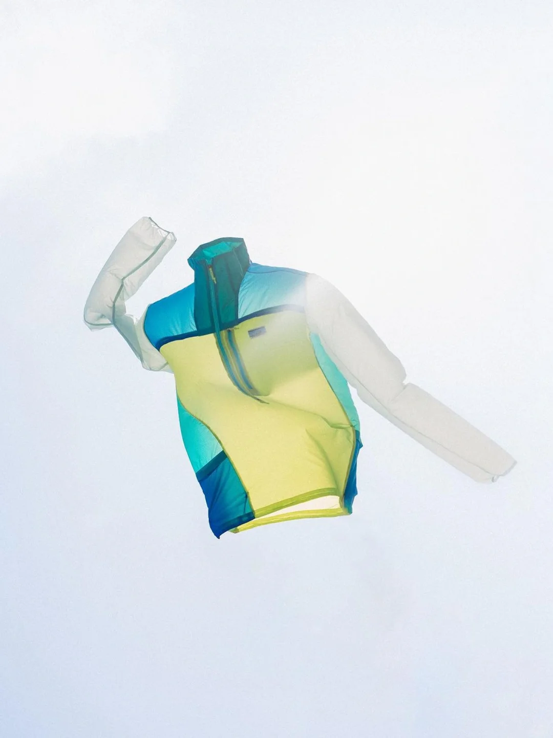 轻量化户外装备分享｜兼顾户外和通勤的风壳