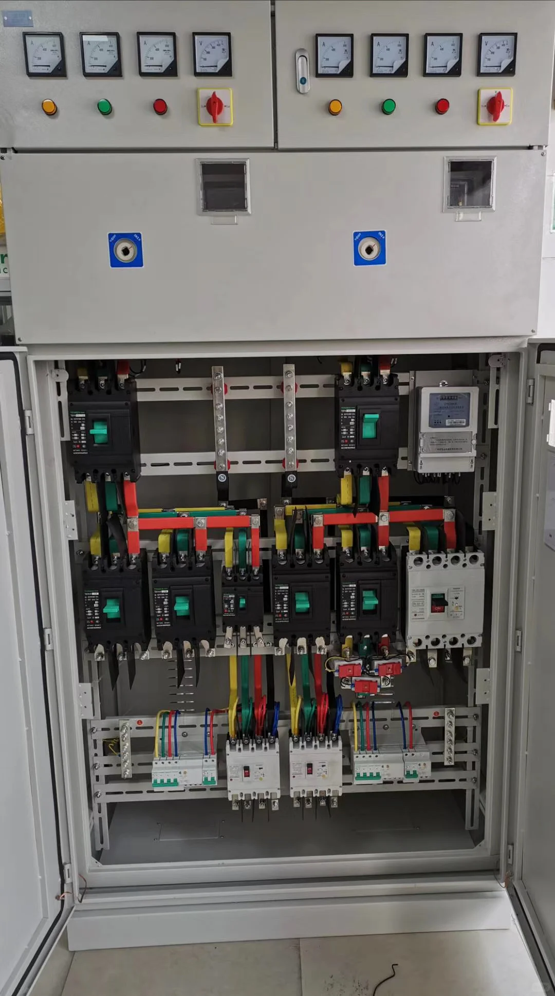 塑壳断路器的工作原理