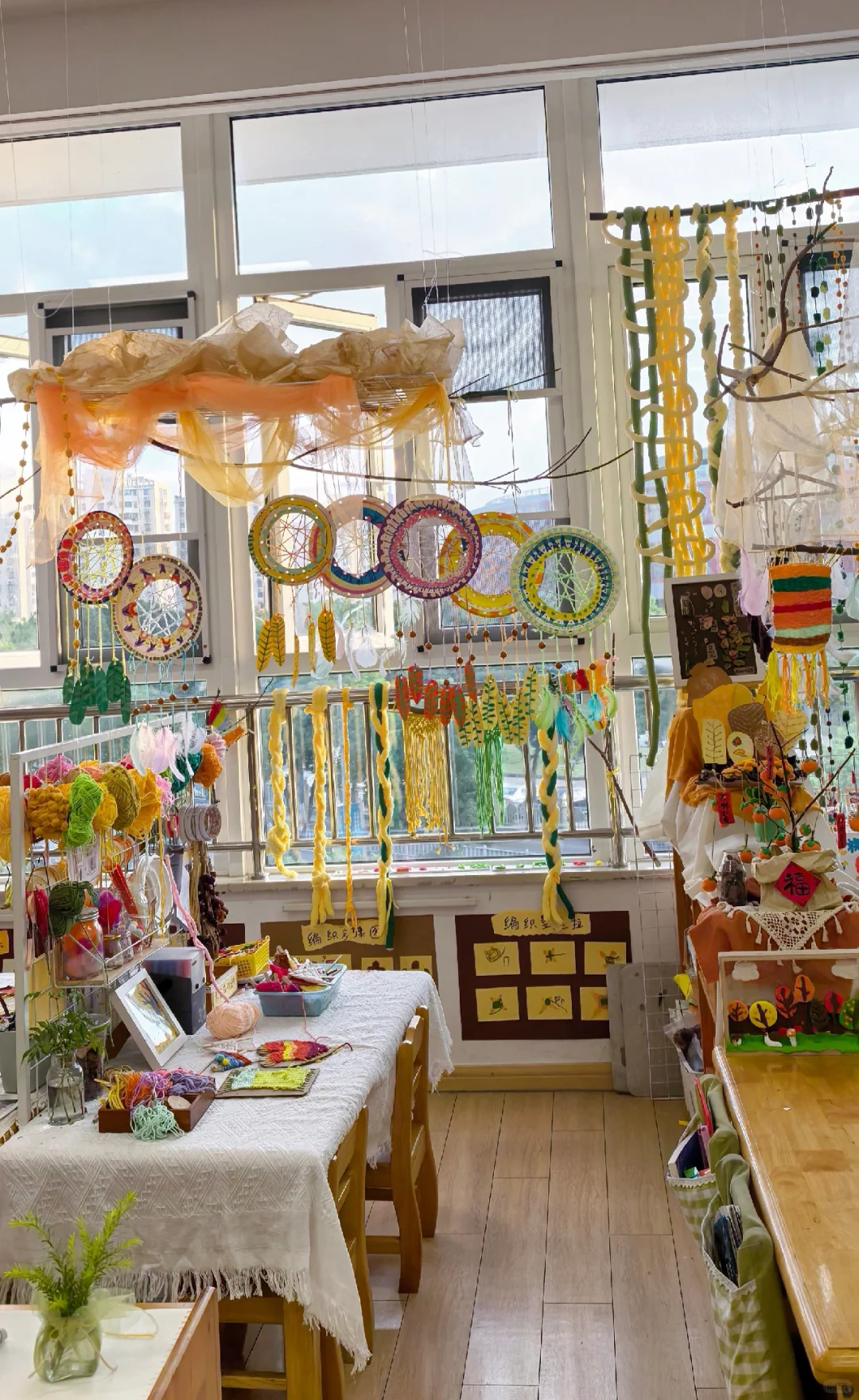 幼儿园?秋天环创/毛线?创意手工小树