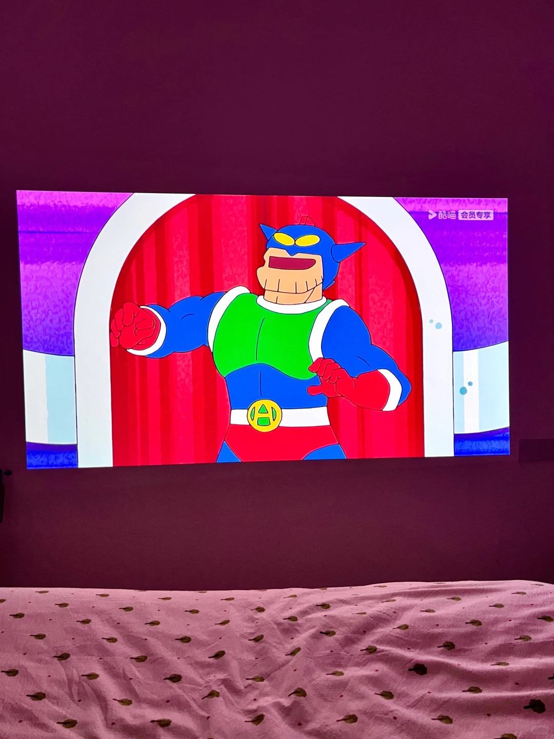 海外宅家，投影仪是打开快乐的钥匙?