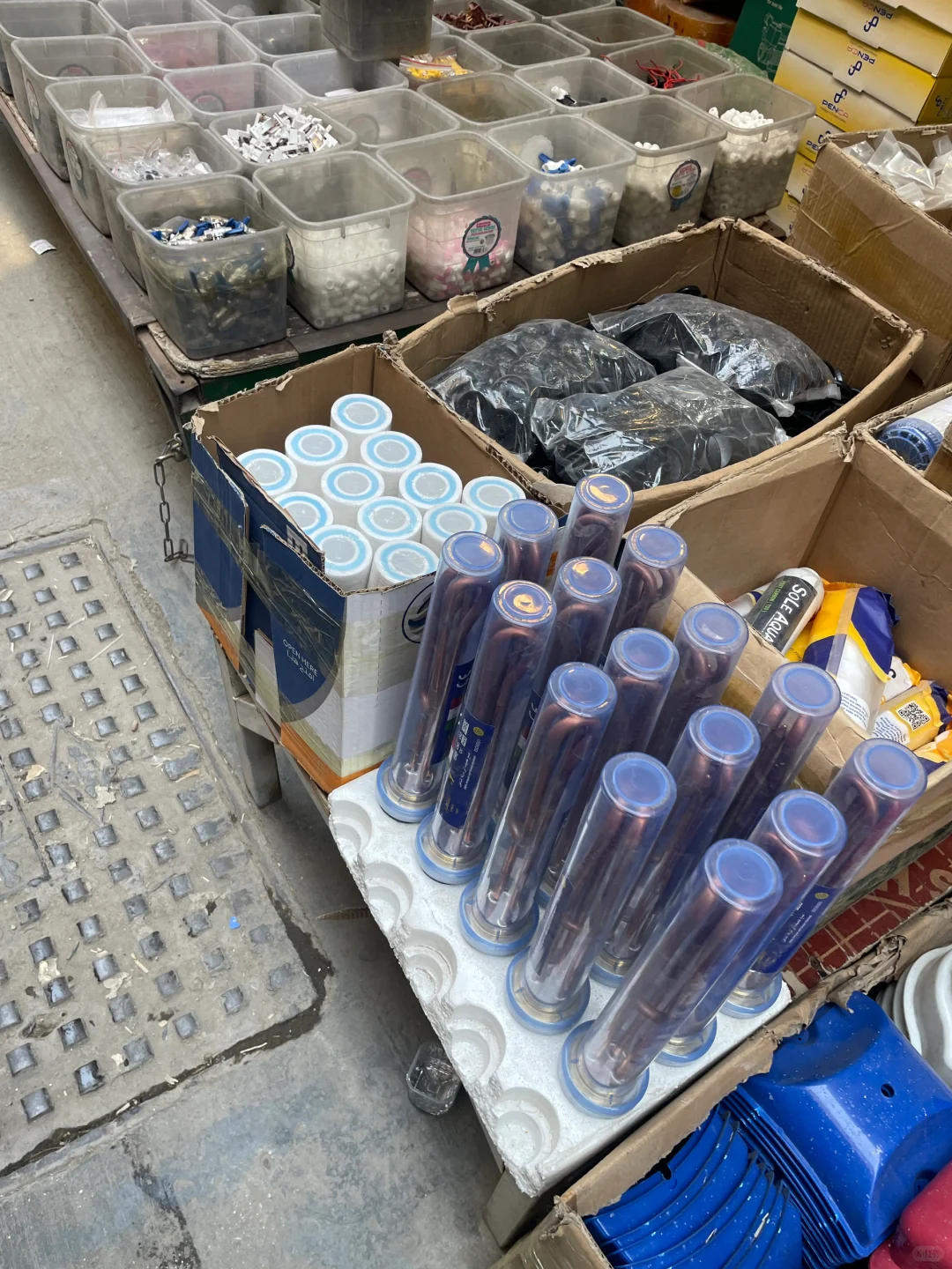 伊拉克，农具五金市场。