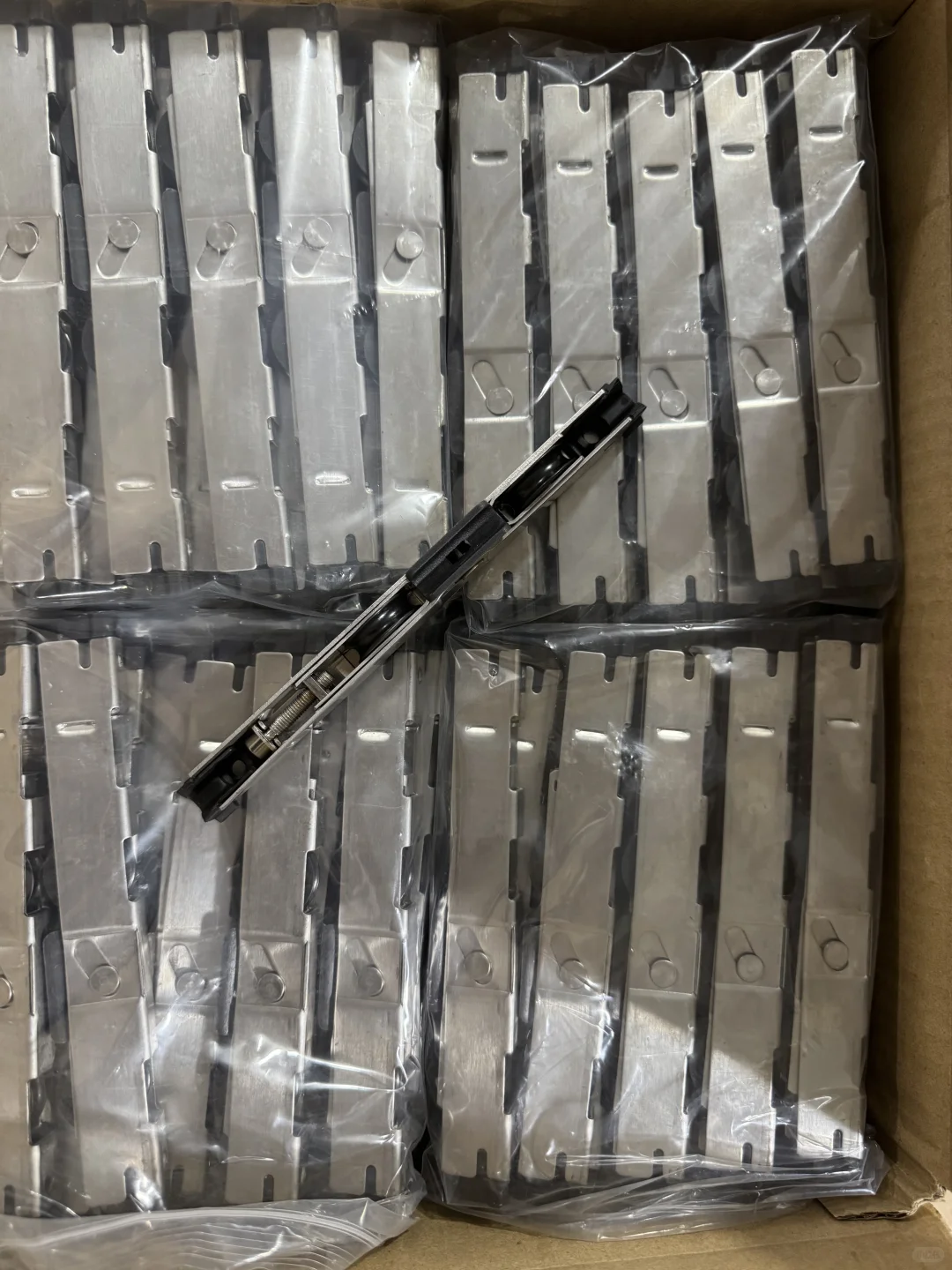 12.5*20.5*153不锈钢两轮长条轮