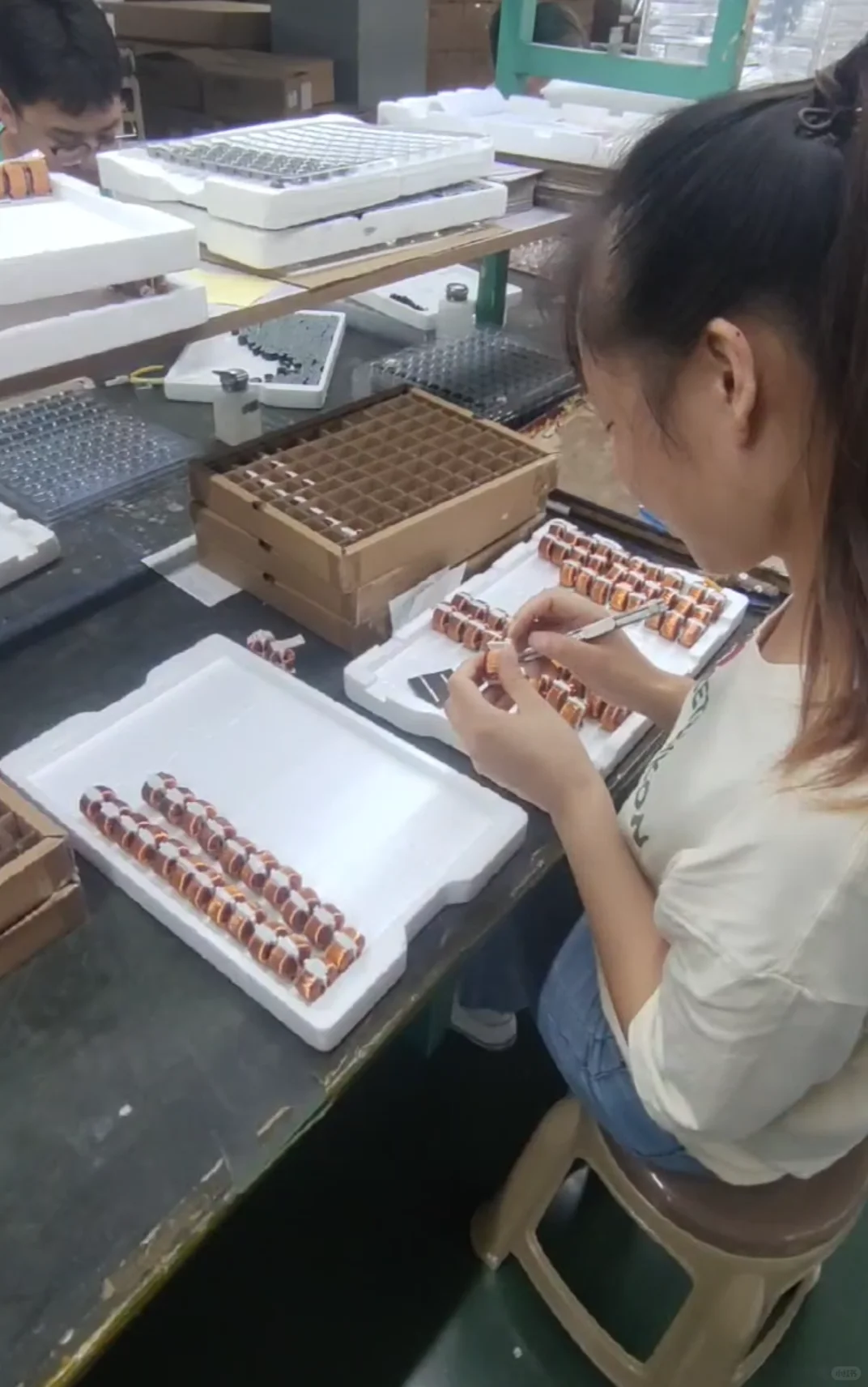 海宁变压器电子厂长白坐班包吃住