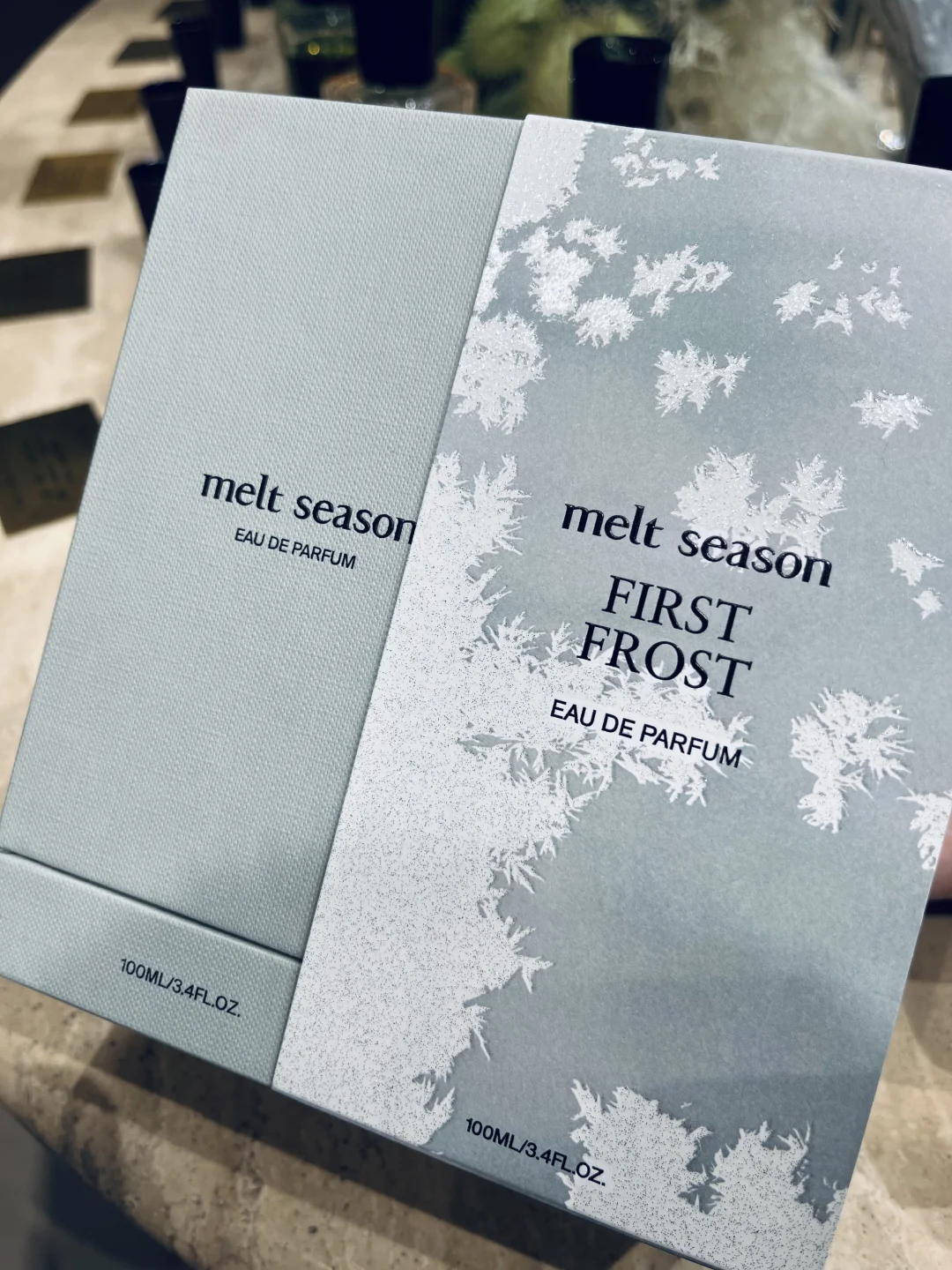 小众奢感：特种纸的情绪价值