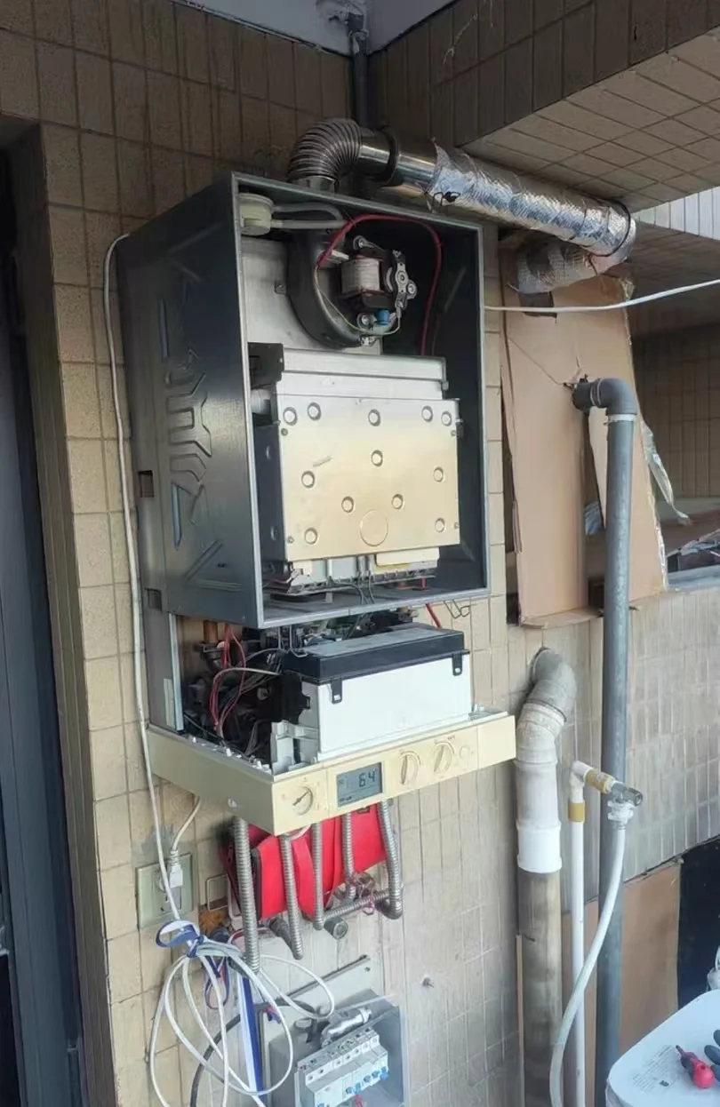 壁挂炉不出热水怎么回事？专业师傅极速上门