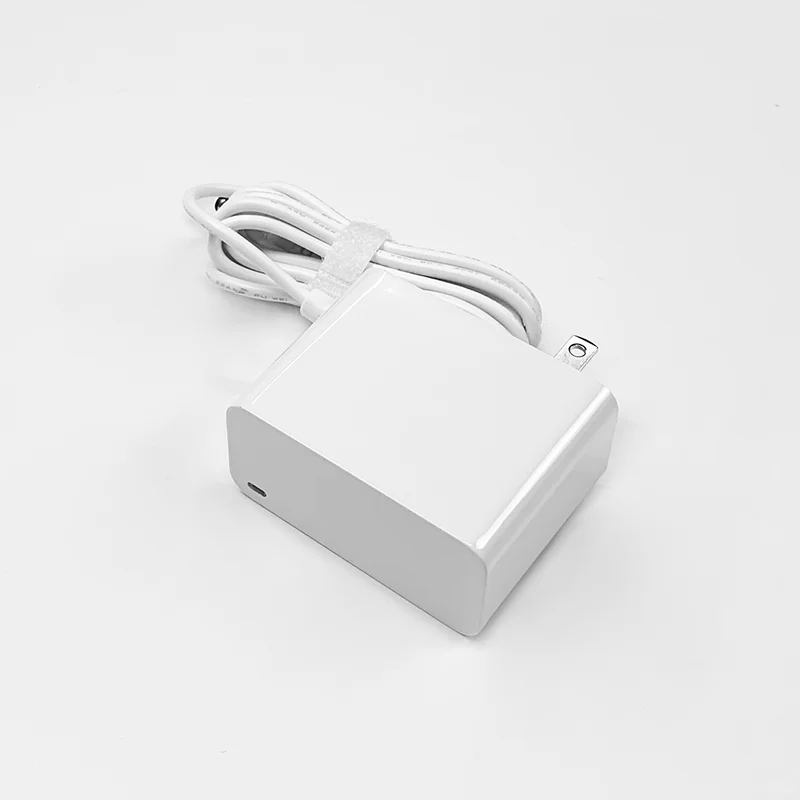 医疗认证电源适配器：安全与性能保障之选