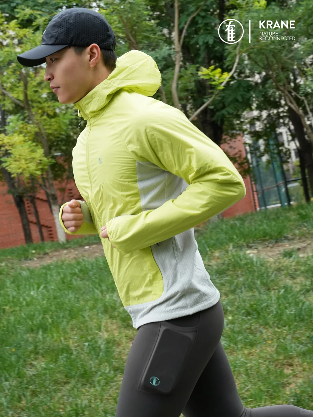 跑者刚需｜一件顶两件的防风抓绒外套