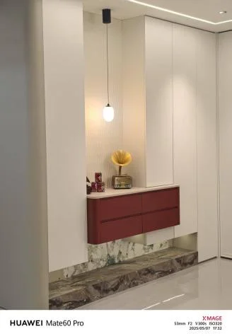 姐妹们!我好像找到了仿实木天花板!