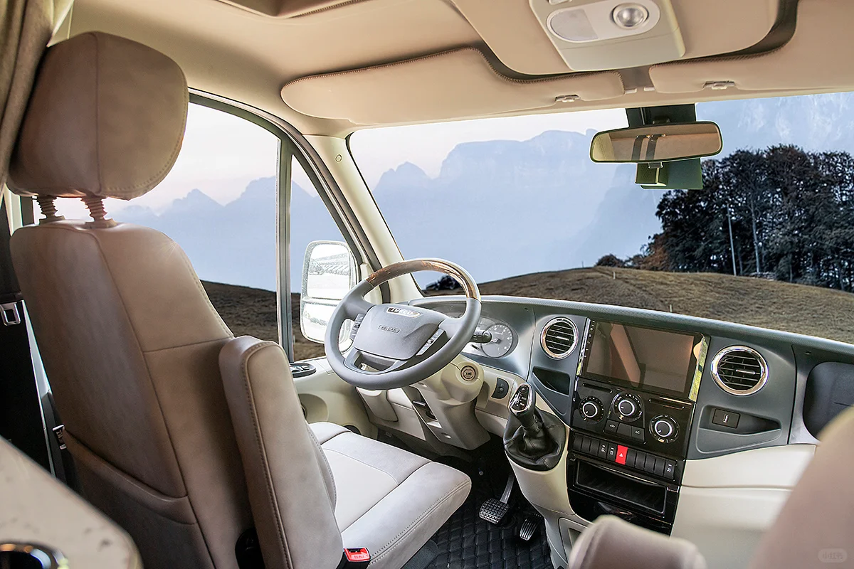 移动的家,自由的心——金冠房车宾歌·T10