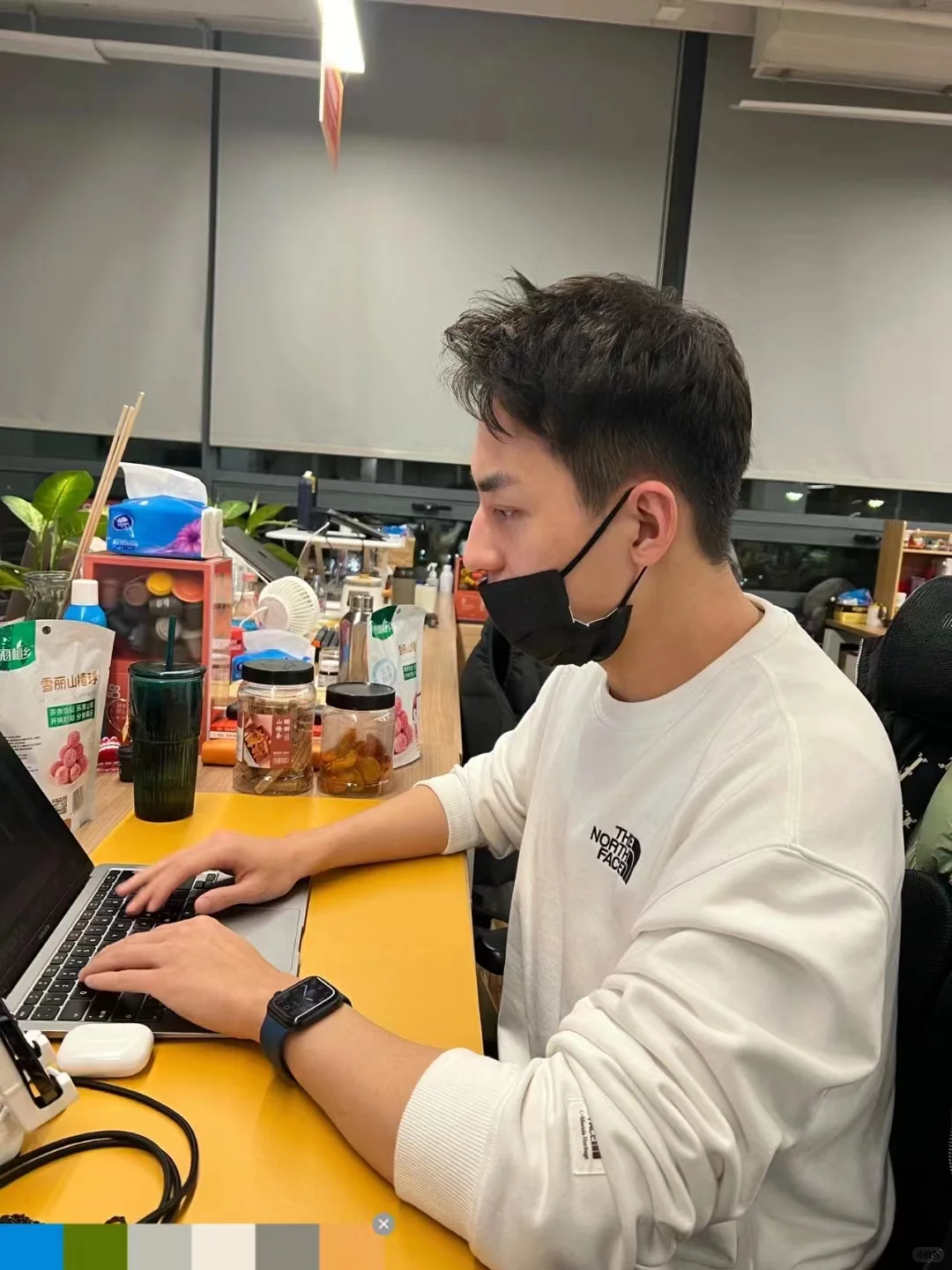 新来的采购太卷了，做采购你们是认真的吗？