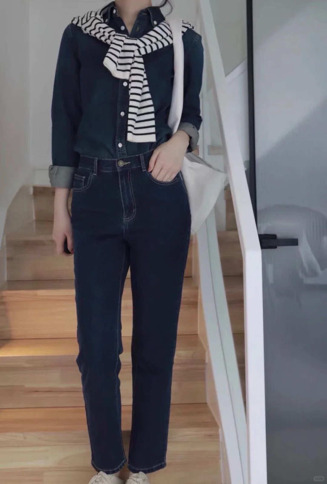 25秋冬新款现货｜FK经典洗水色修身牛仔衬衫