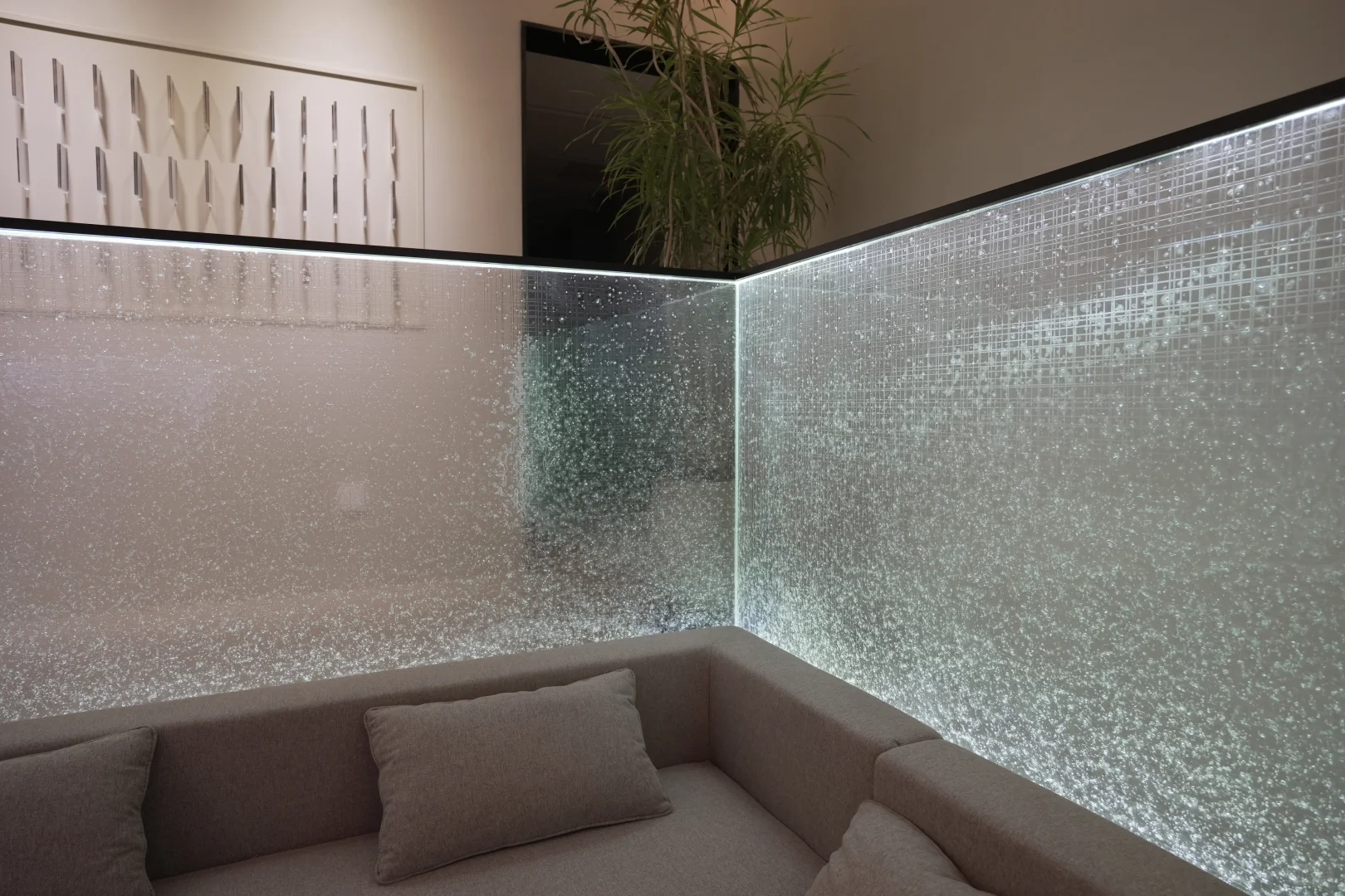 玻璃隔断价格为什么差这么多?看完省30%!