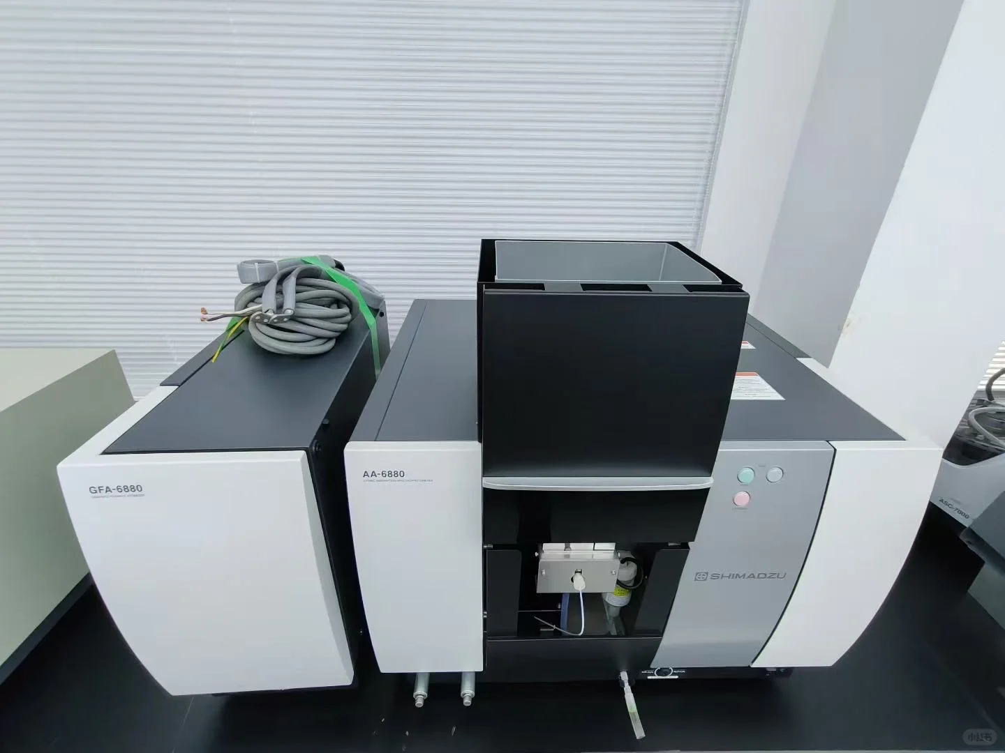 岛津AA-6880原子吸收光仪 ｜大揭秘！