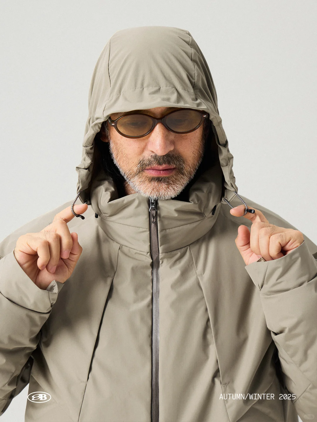 龙鳞 | 工装与功能性并存的羽绒