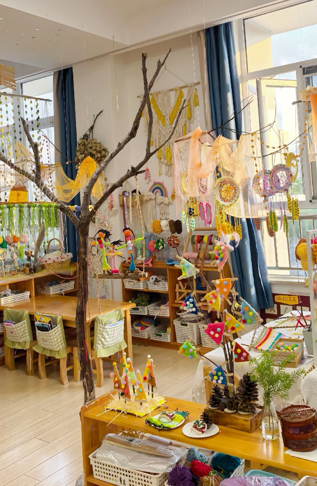 幼儿园?秋天环创/毛线?创意手工小树