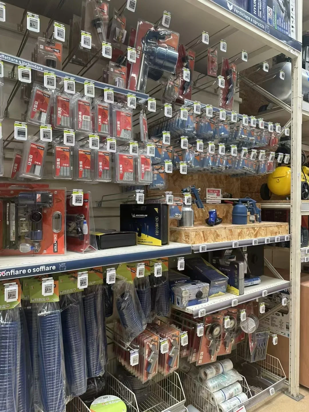 ??25年意大利五金建材市场收入92亿美元