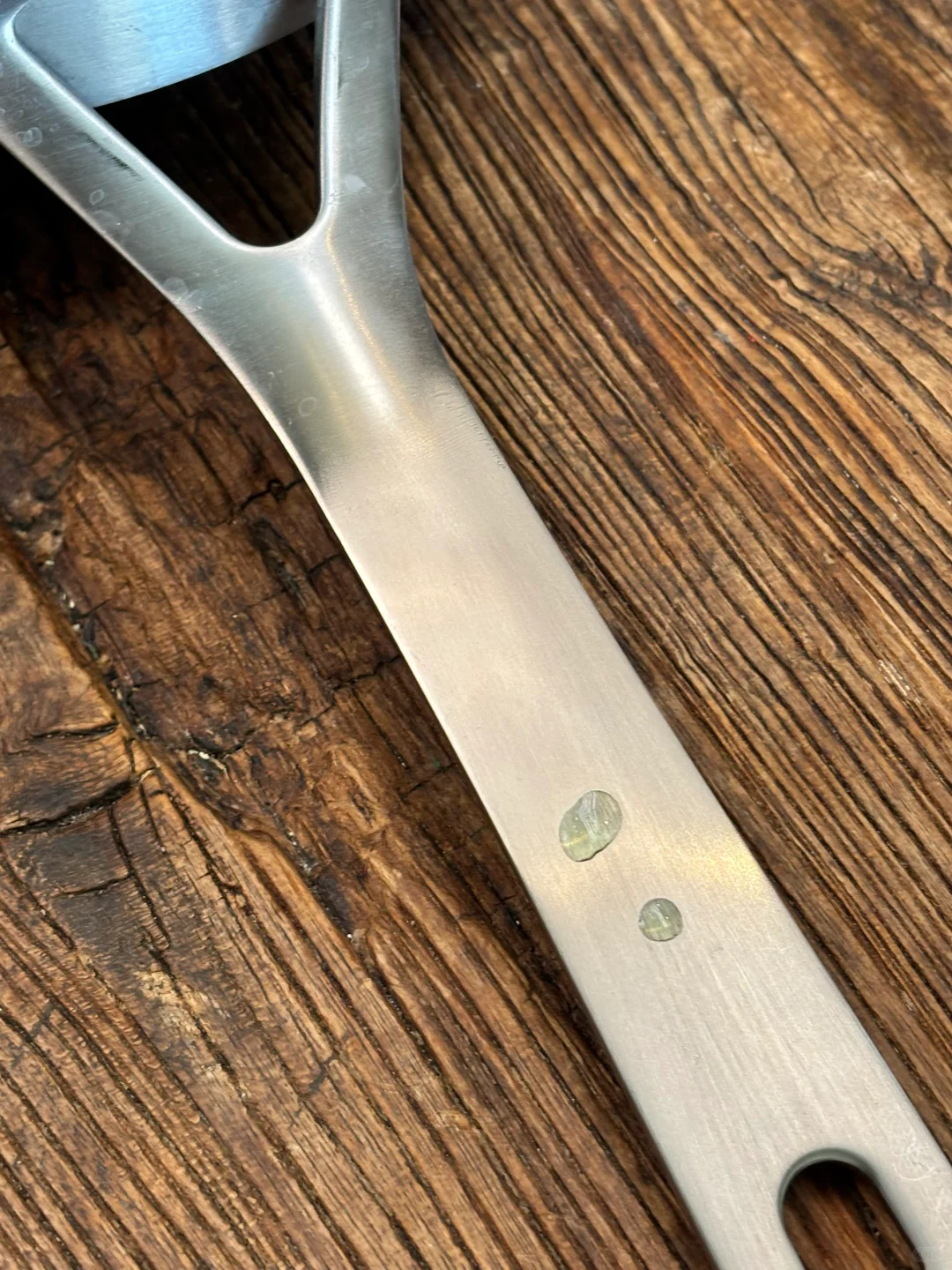 测一下我们的304不锈钢配件。