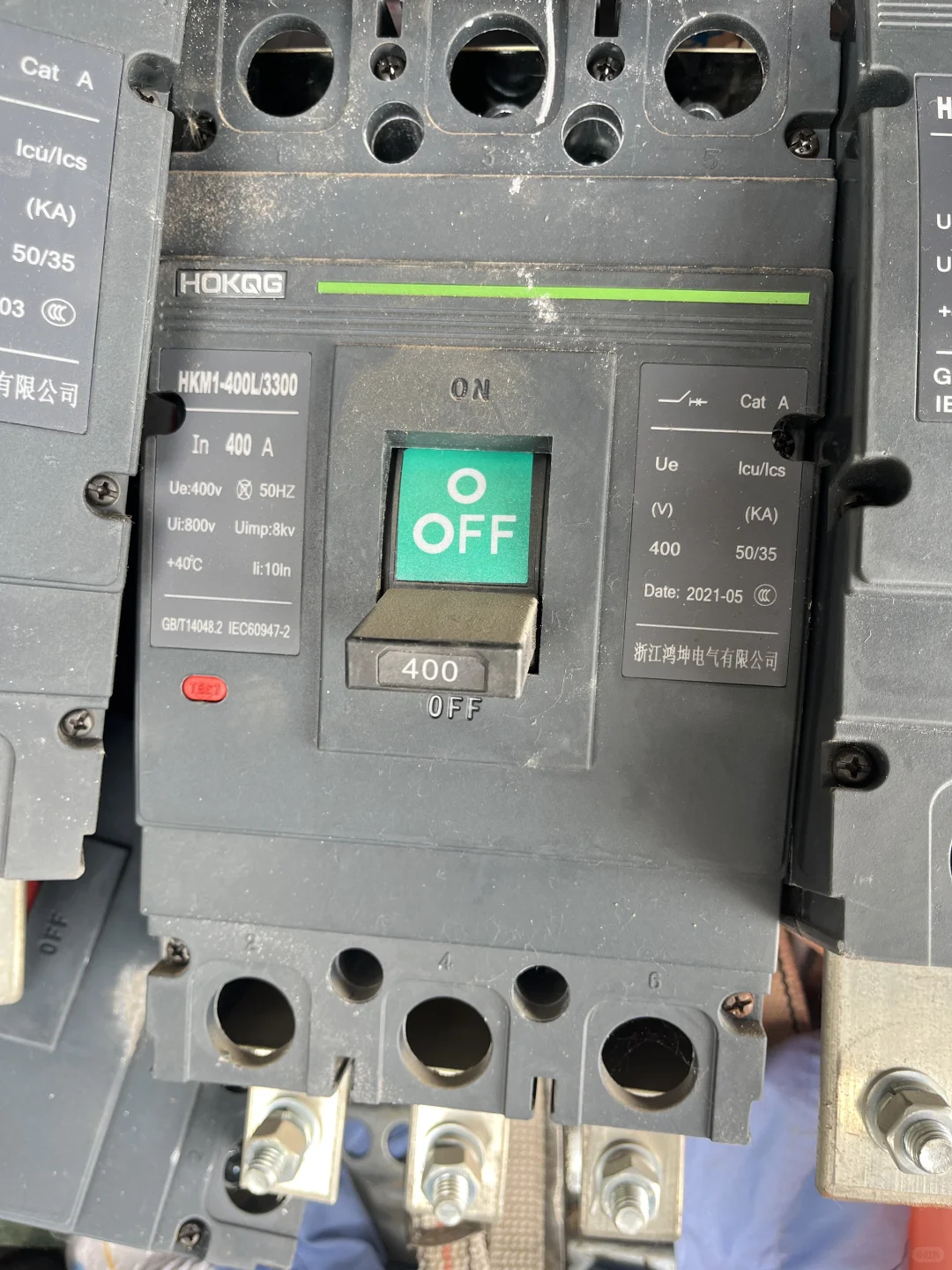 二手断路器谁要？刚停电拆下来的