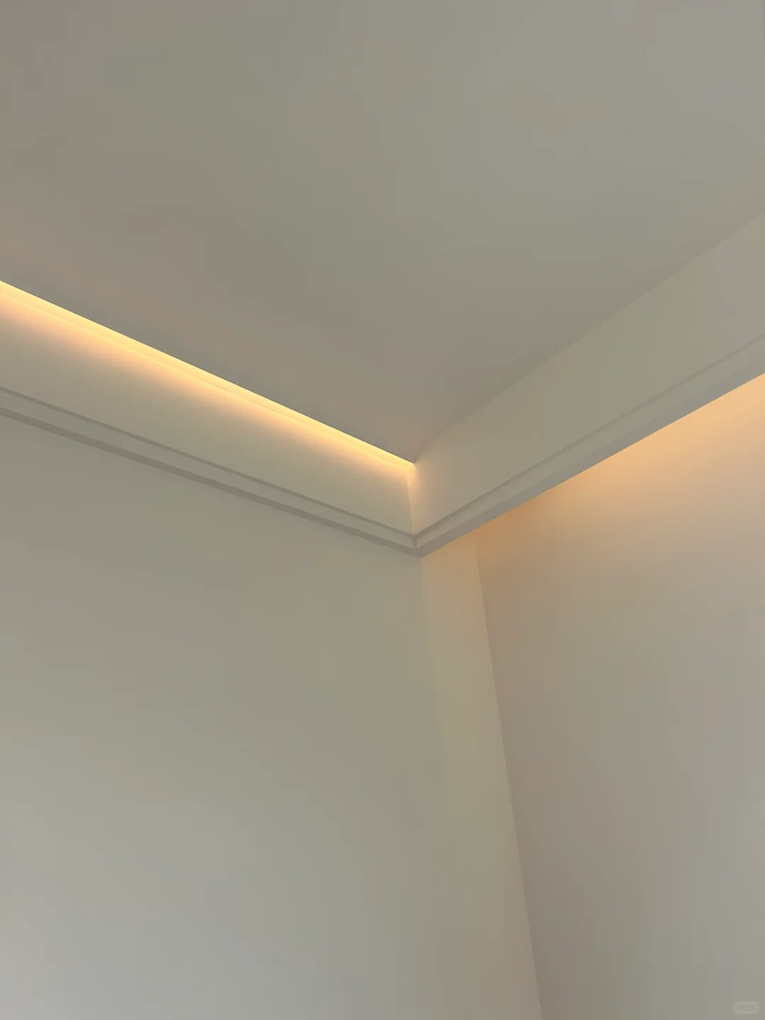 不吊顶?灯带变压器隐藏分享?见光不见灯