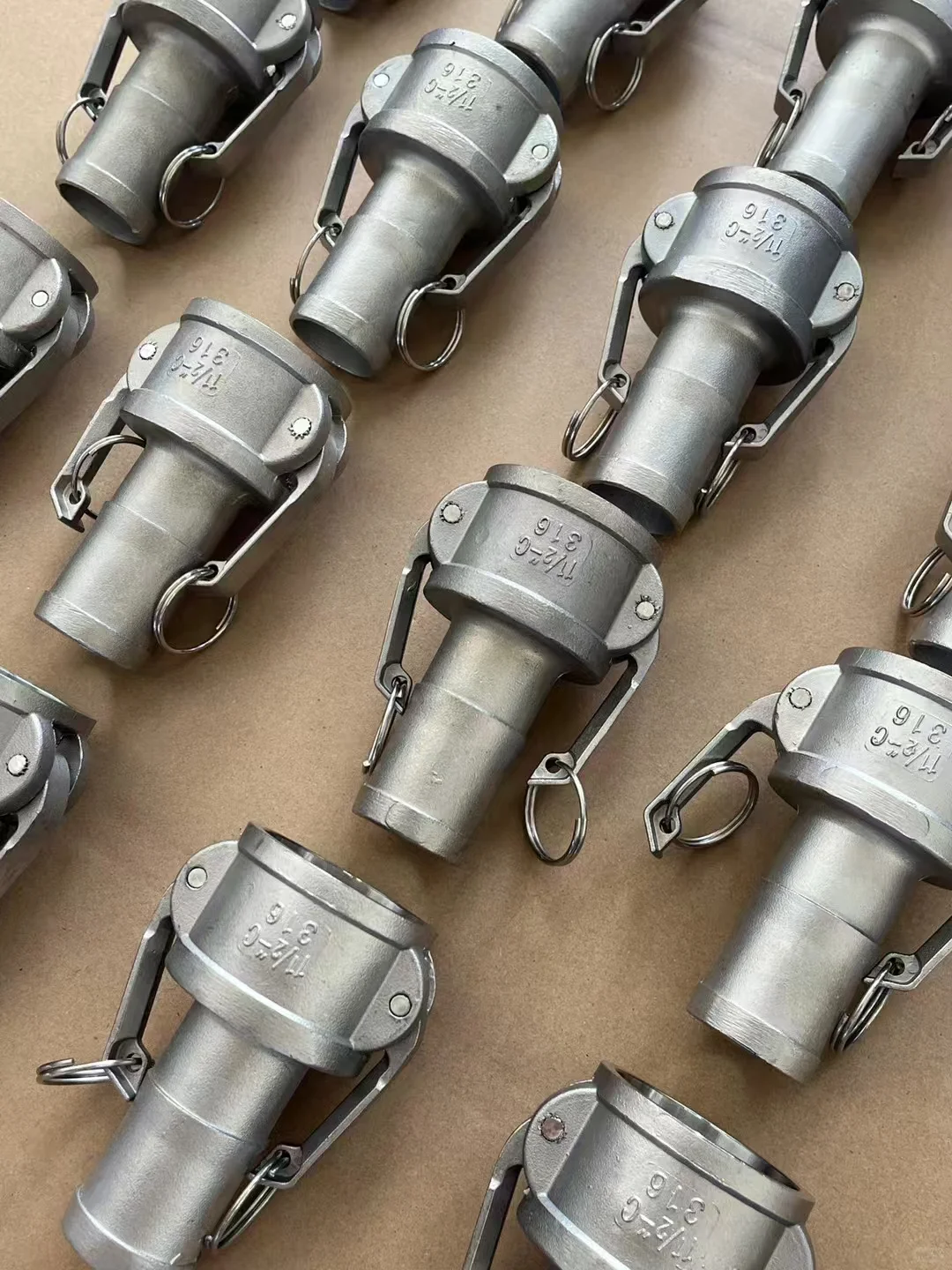 必看!不锈钢快速接头全解析A - F、DC、DP