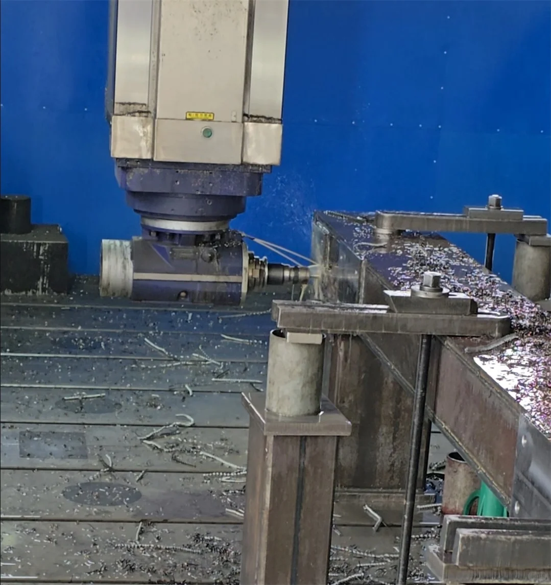 数控龙门加工中心配备角度头的作用有哪些