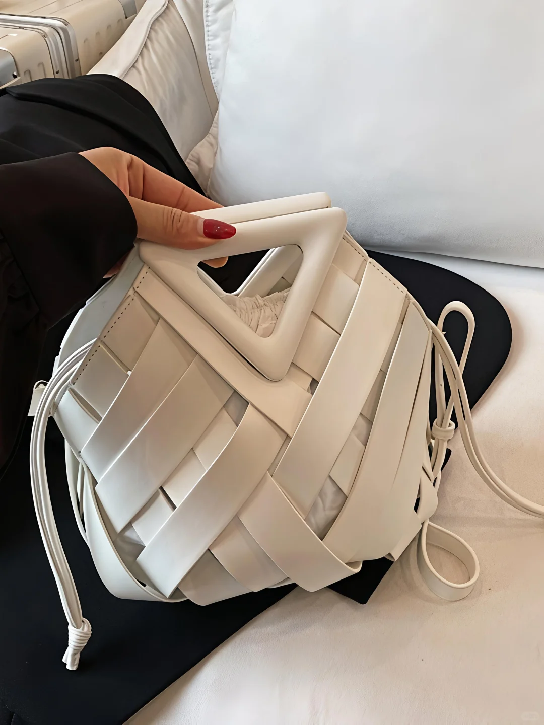 ?挖到一只很有态度的编织包,忍不住来分