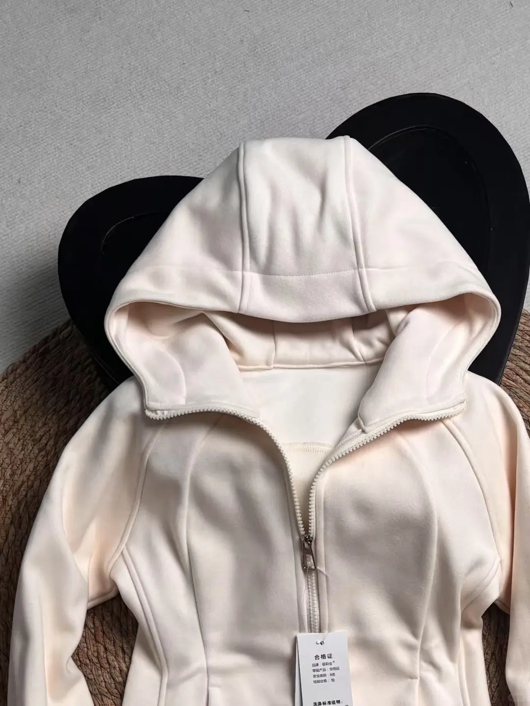 ?好看的衣服会让人变得更漂亮！