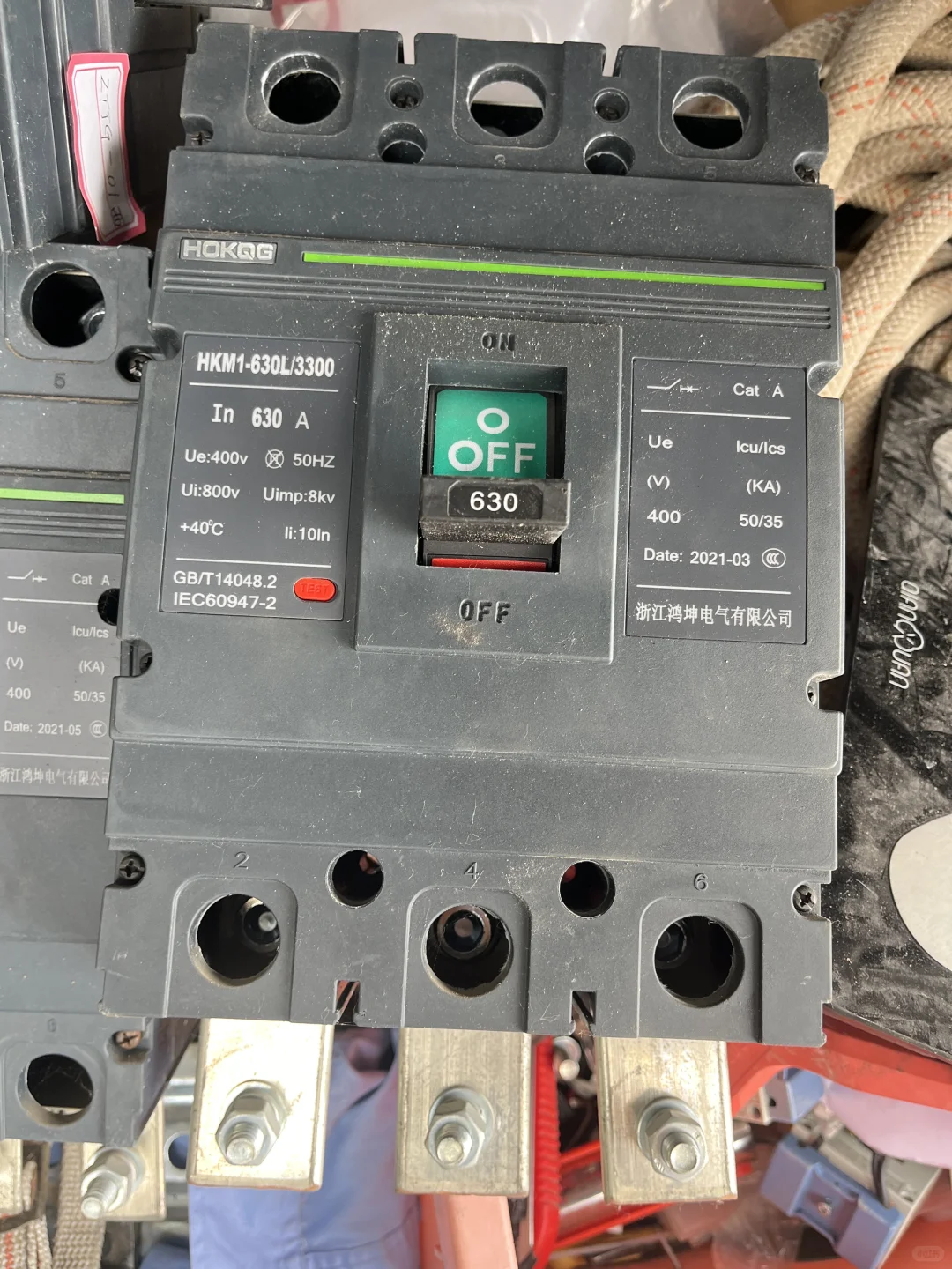 二手断路器谁要？刚停电拆下来的