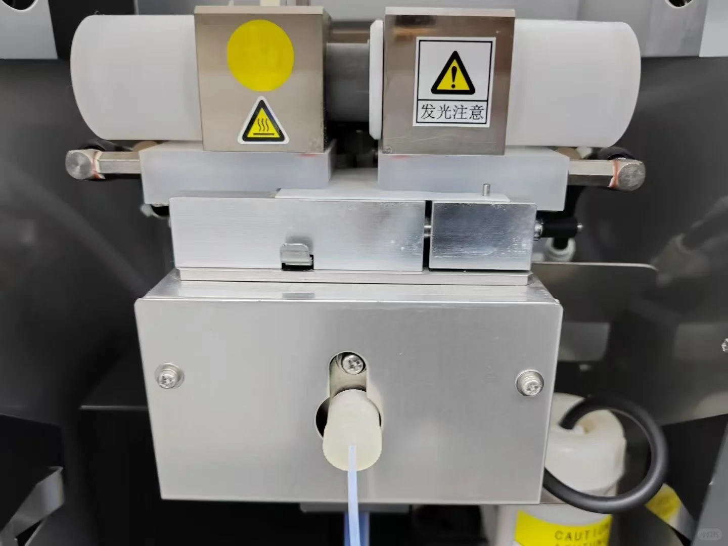 我的实验室「电子新娘」：岛津6880