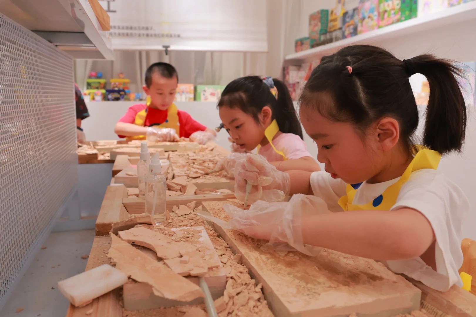 在小小的世界里~~挖呀挖