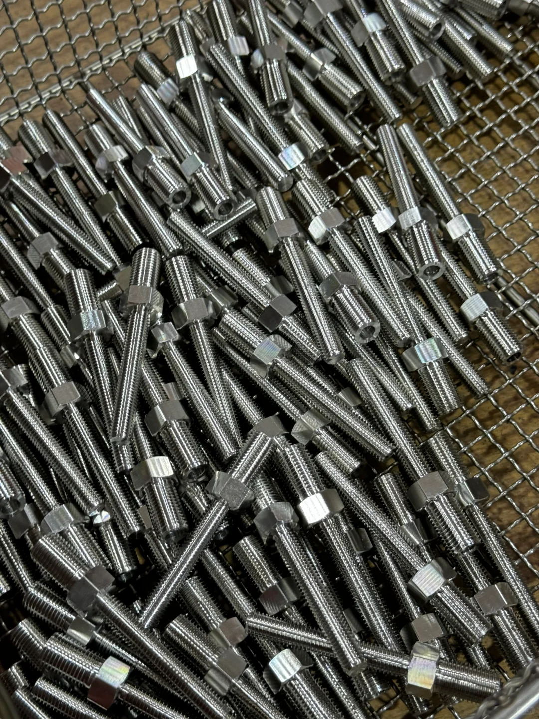 客定六角螺母?紧固件，一点点看它被做出来