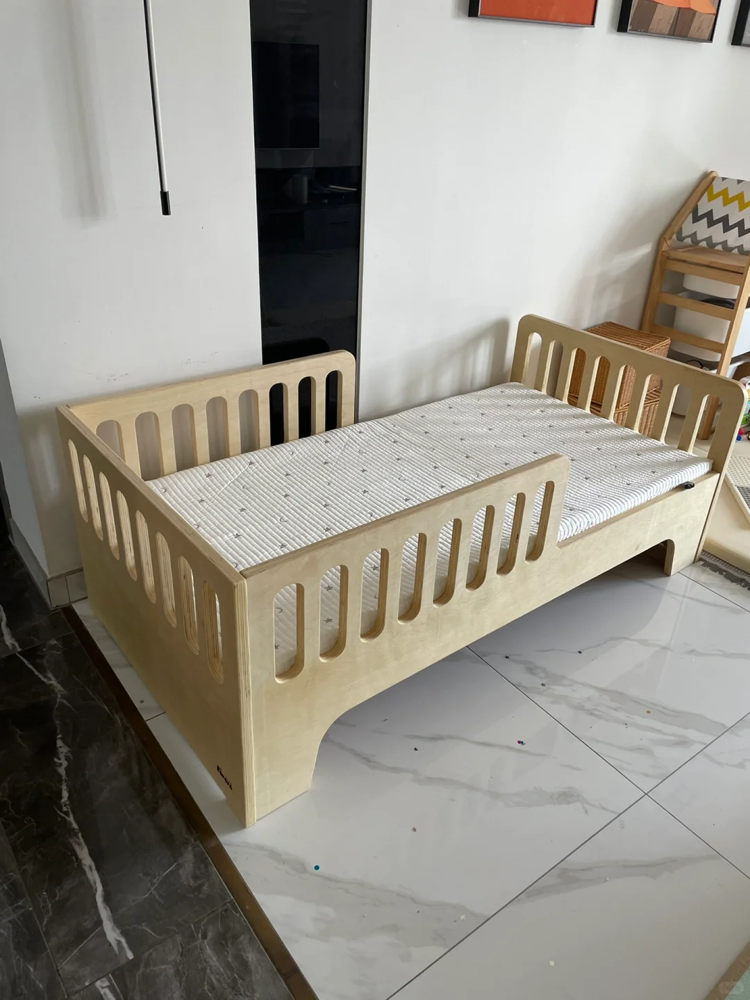 看了新闻，果断把床垫换成这种了！