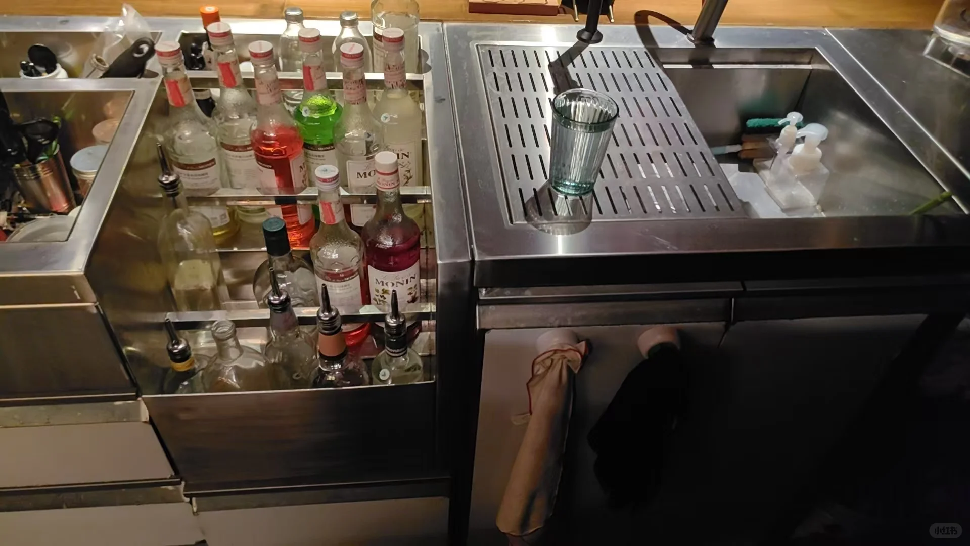 不锈钢调酒工作站的落地效果