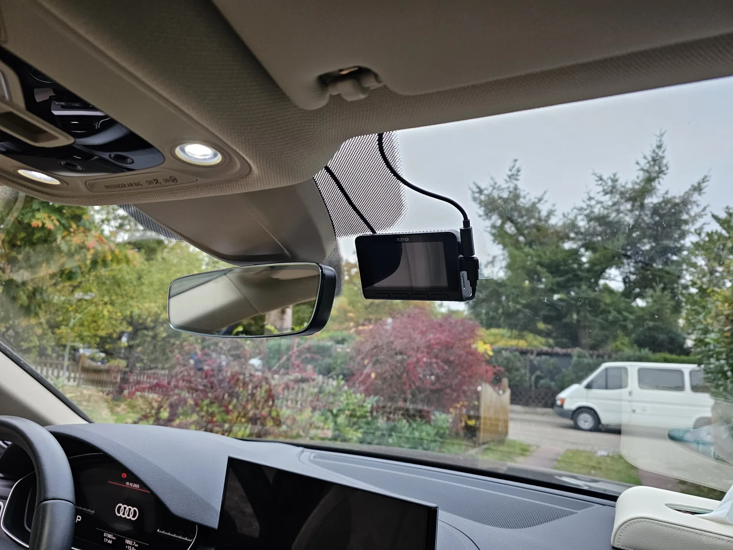 ??低成本不走线安装行车记录仪