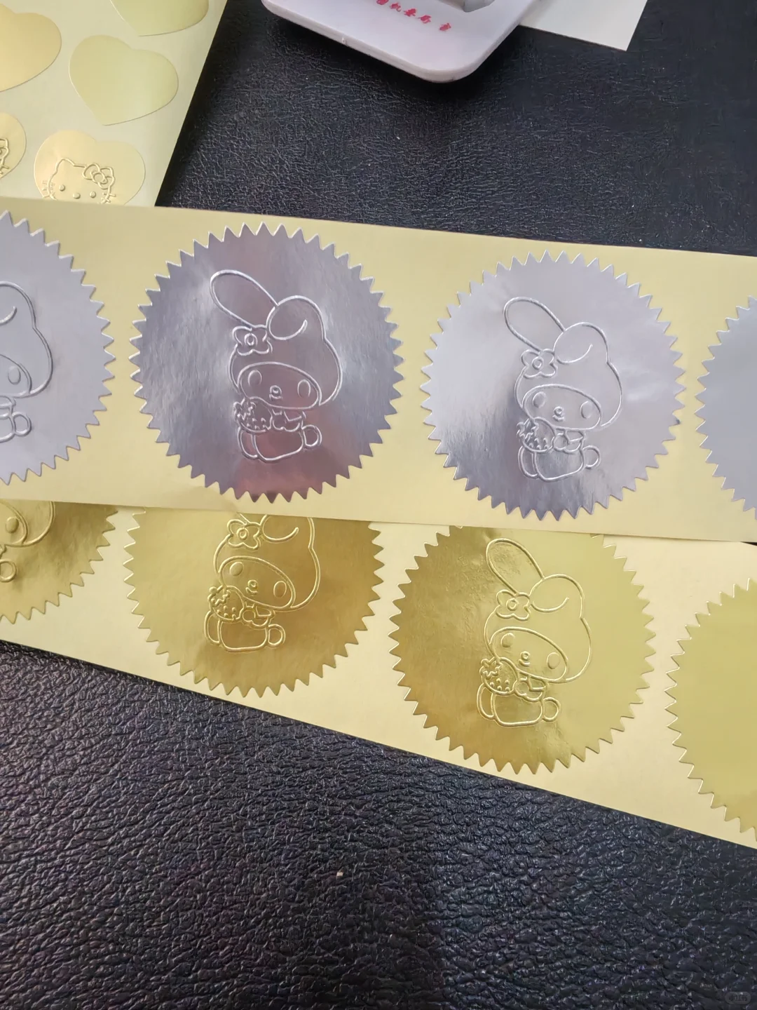 我也拥有kitty压花器了嘿嘿嘿