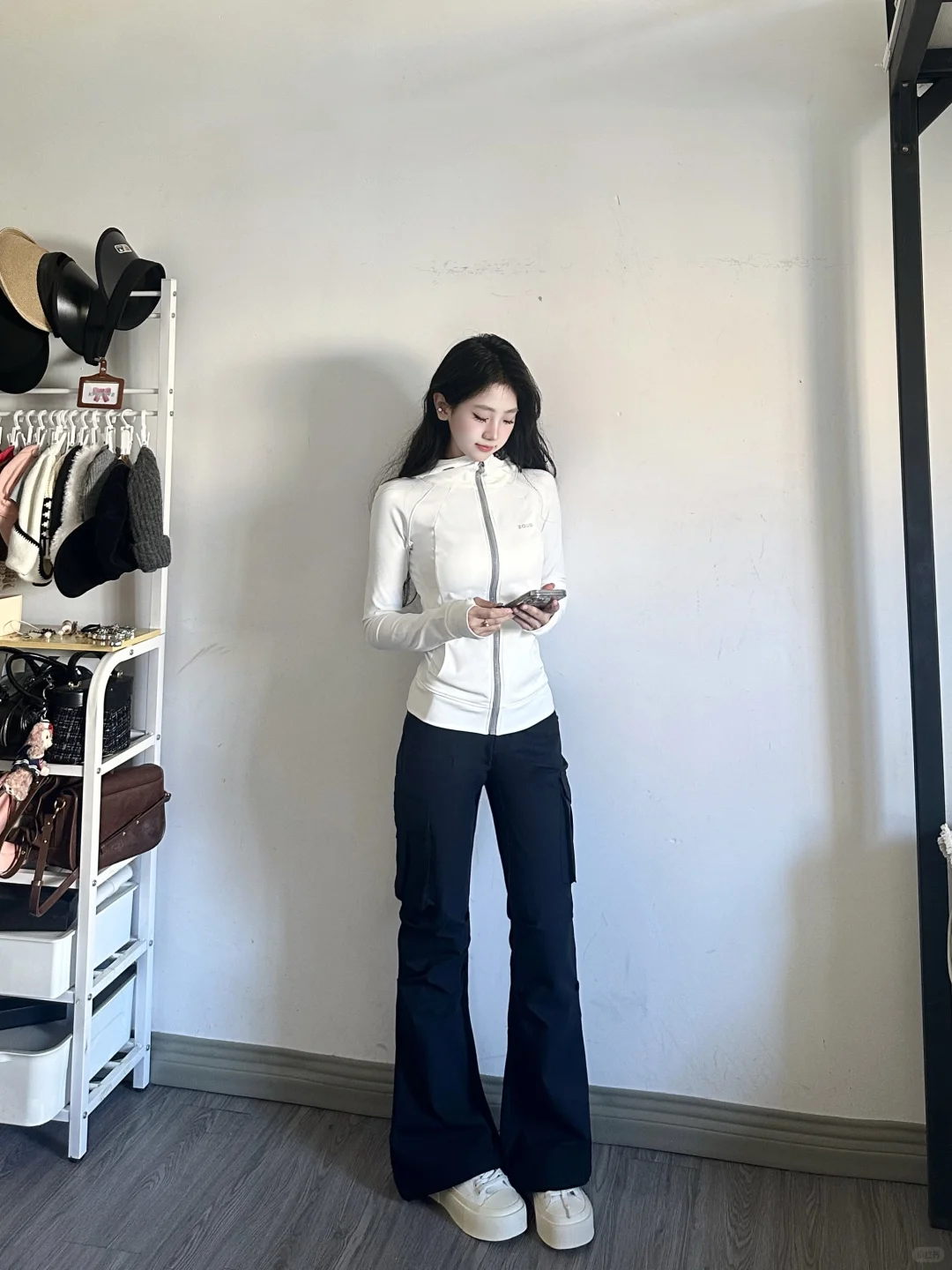 lulu风卫衣➕工装微喇裤不要太显瘦！