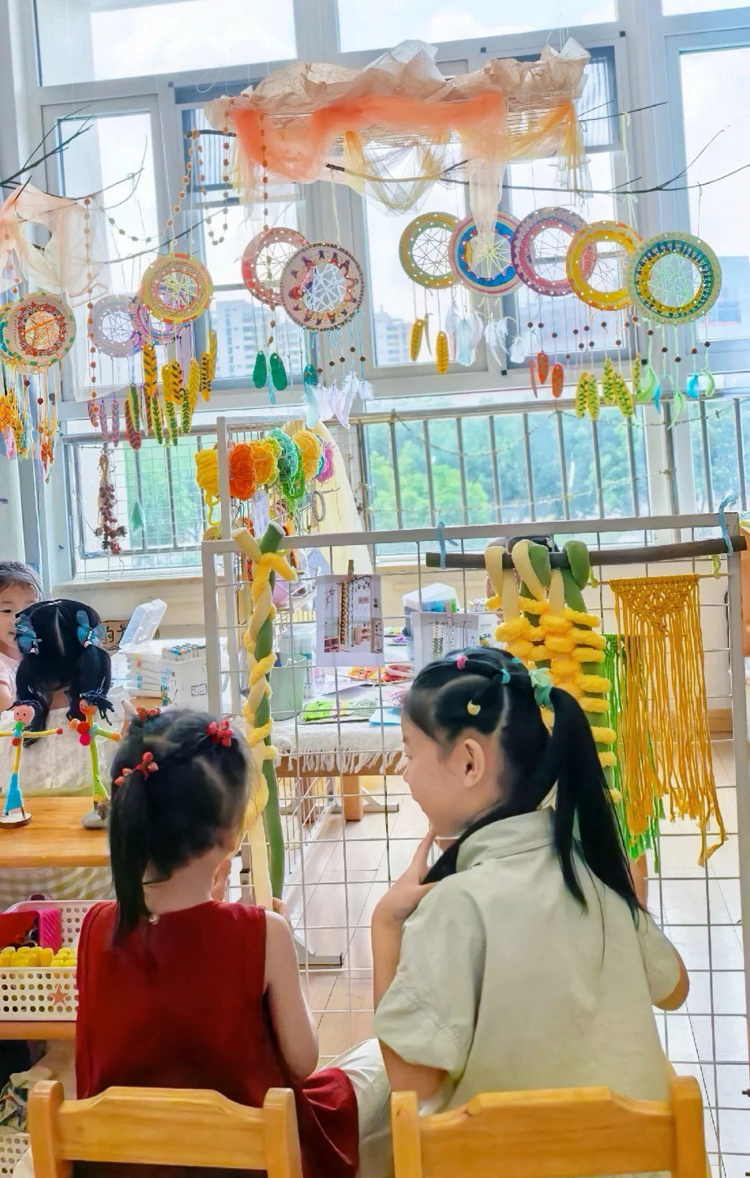 幼儿园?秋天环创/毛线?创意手工小树