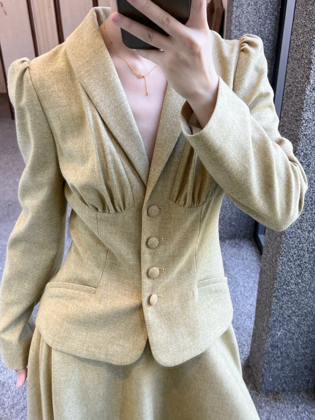 降温啦，穿上行走的温暖