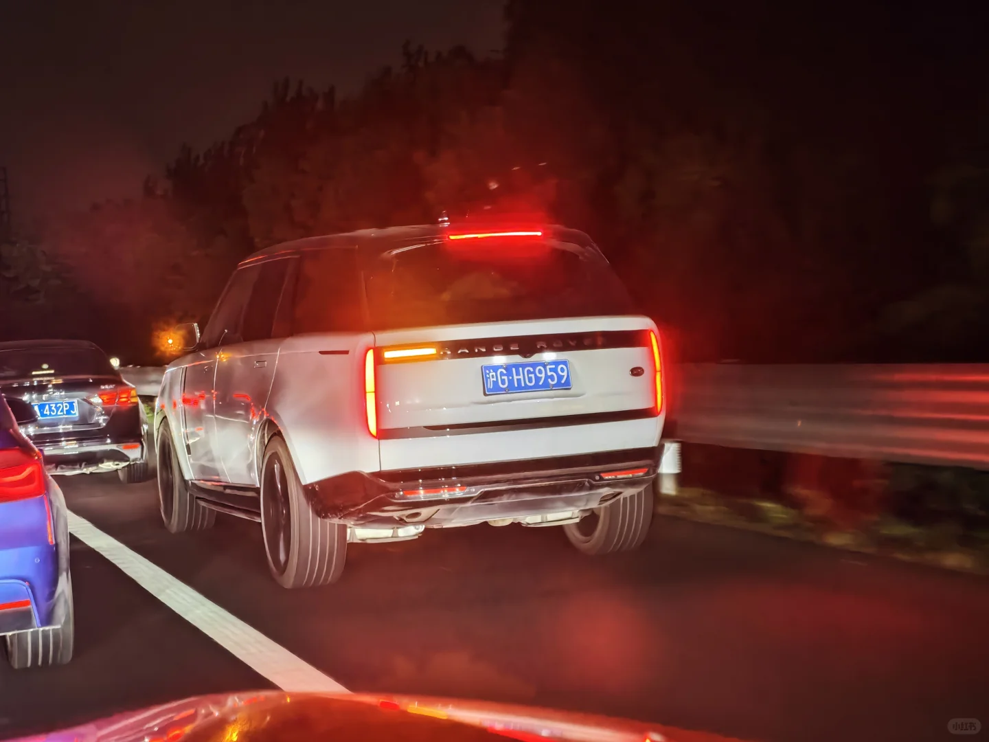 高速公路违章欢迎来举报