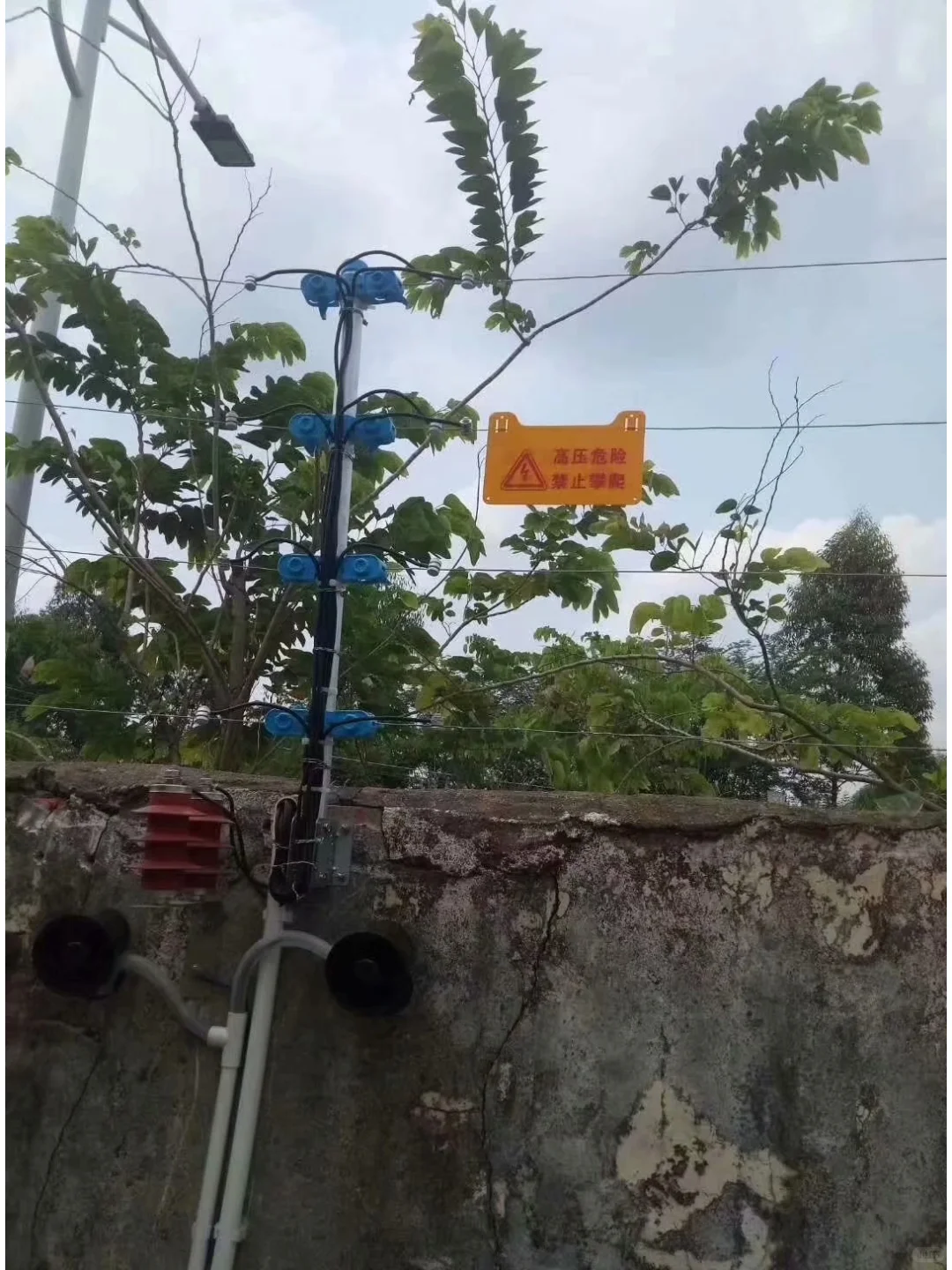 电子围栏与高压电网的区别